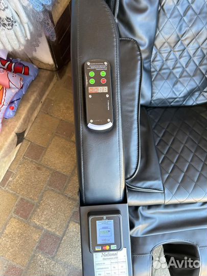 Массажное кресло