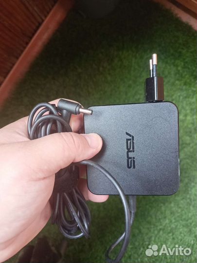 Блок питания для ноутбука asus