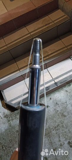 Амортизатор бмв е34 передний