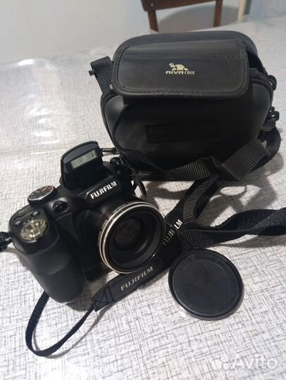 Фотоаппарат Fujifilm Fine Pix S1600