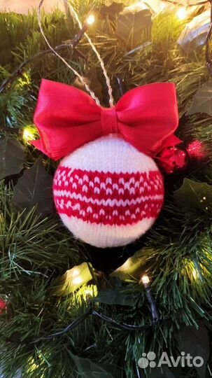 Ёлочный шар ручной работы