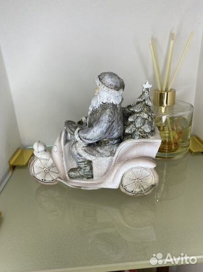 Новогодняя игрушка «Дед Мороз на мотоцикле»