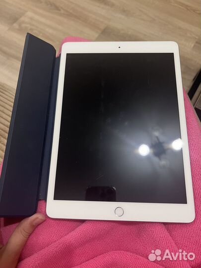 iPad 8 поколения 128gb Wi-Fi