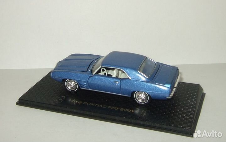 Понтиак Pontiac Firebird 1969 USA Road Champs 1:43