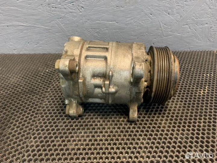 Компрессор кондиционера Bmw 520I F10 N20 2015
