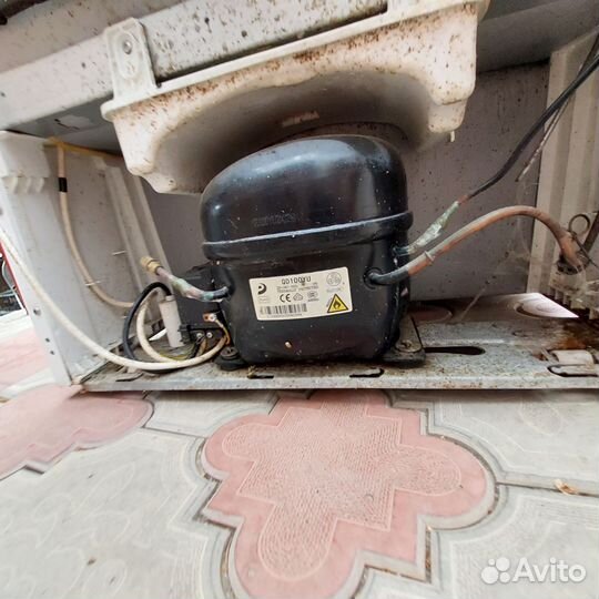 Холодильник бу