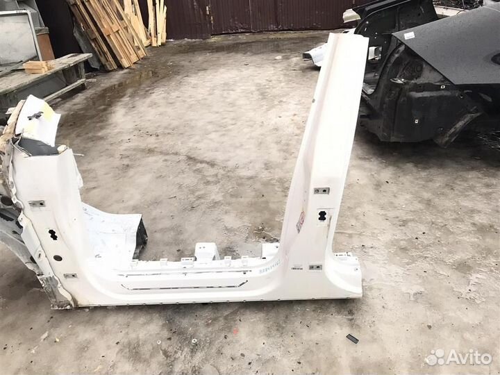 Стойка кузова левая Audi Q5 (8R) 2008-2012