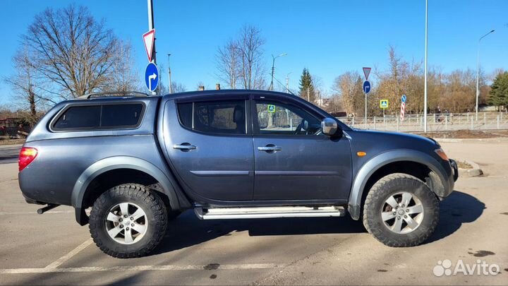Mitsubishi L200 2.5 AT, 2007, 287 000 км
