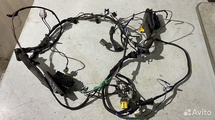 Проводка передних дверей BMW 5 series E34