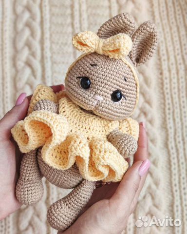 Мягкая зайка в платье