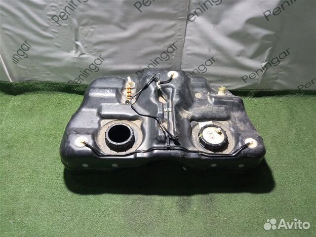 Бензобак Nissan X-Trail T30