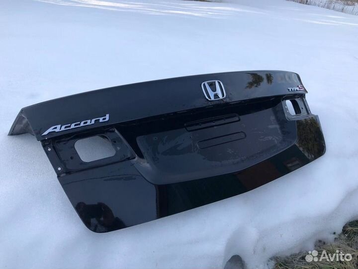 Крышка багажника Honda Accord 8