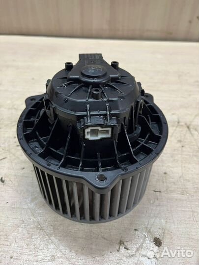 Моторчик печки LADA granta