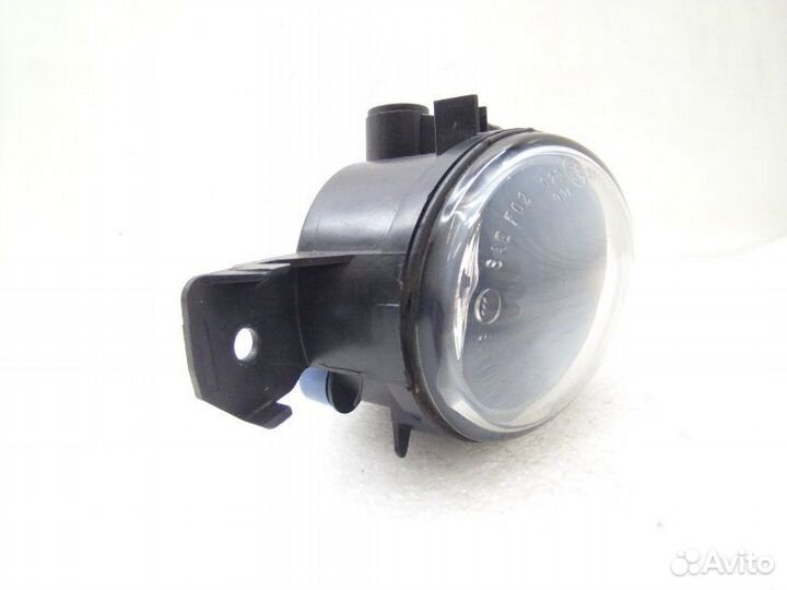 Фара противотуманная передняя правая Bmw 1-Series