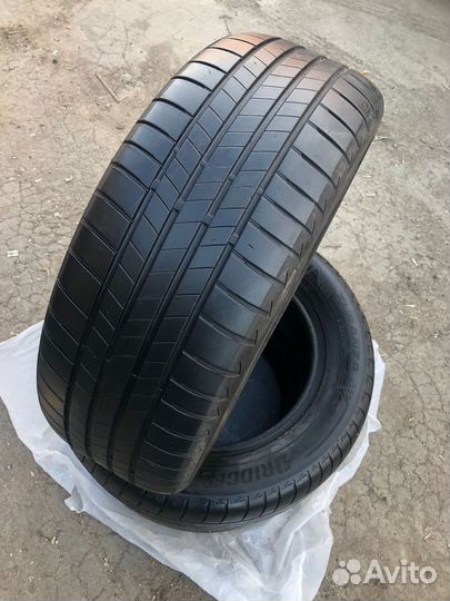 Bridgestone Turanza T005 215/60 R16 95V