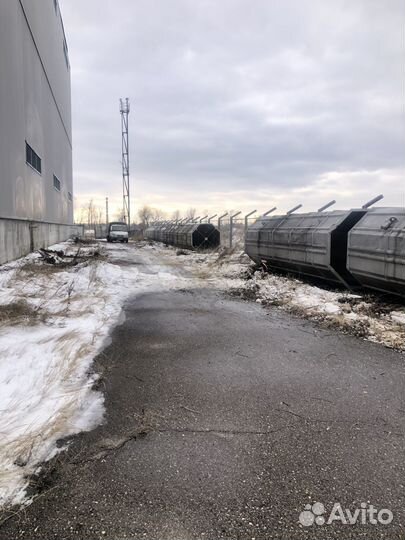 Опиловка деревьев и измельчение веток