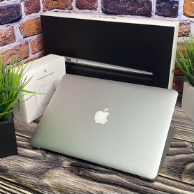 Apple MacBook Air Core i7/SSD/256gb