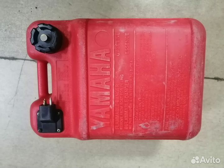 Топливный бак от лодочного мотора