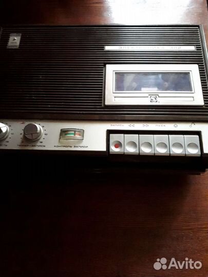 Магнитофон электроника 302