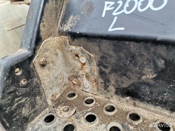 Корпус подножки левой MAN F2000