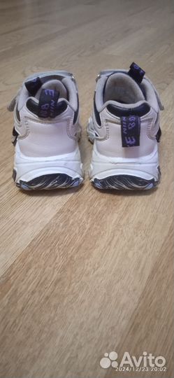 Кроссовки для девочки 26 размер