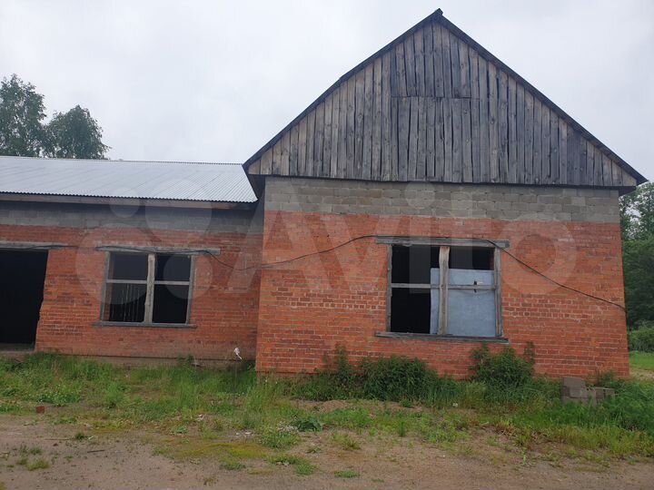 Здание, 350 м²