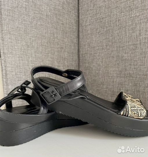 Бомоножки stephane kelian 38