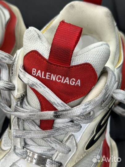 Balenciaga Cargo Sneaker Worn-Out - Beige Red