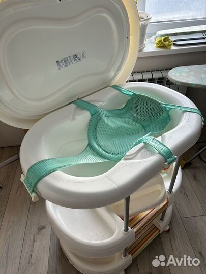 Ванночка-пеленальный столик mothercare