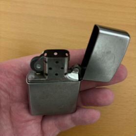 Зажигалка бензиновая zippo