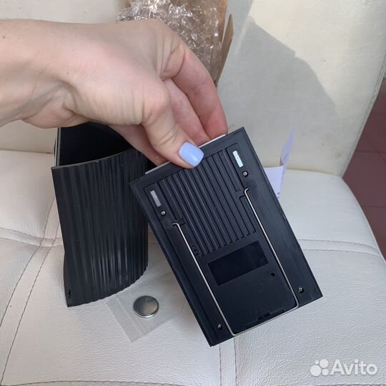 Оргонайзер для ручек, подставка, часы