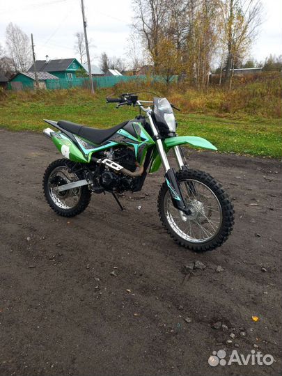 Мотоленд RZ200