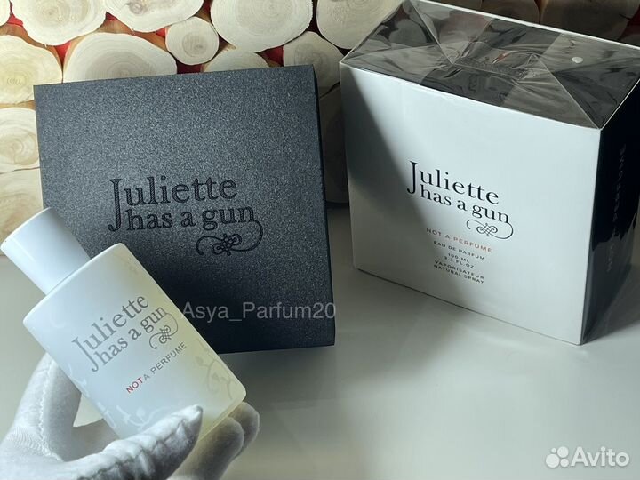 Juliette has a gun not a perfume