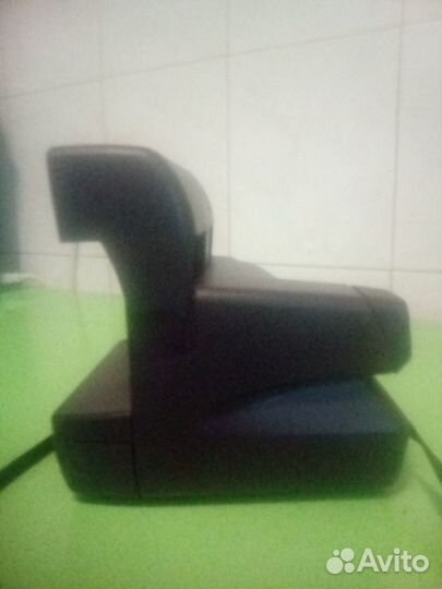 636 Polaroid close\up made in THE united kingdom