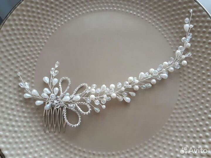 Свадебное украшение в прическу