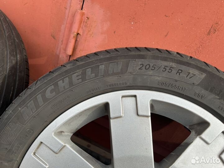 Литые Диски Ford r17 с резиной Michelin primacy 4