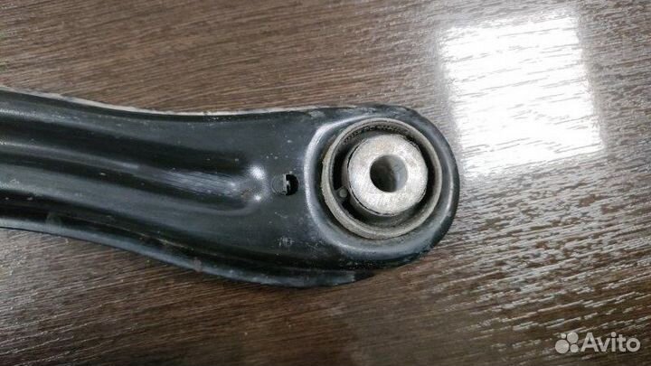 Рычаг подвески задний левый Mercedes Gl 320 Cdi