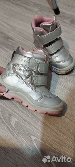 Ботинки осенние 23