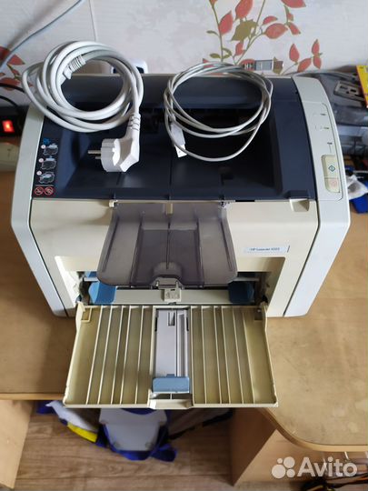 Принтер HP LaserJet 1022