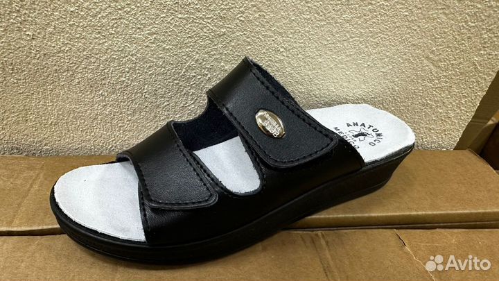 Пантолеты жен. D-02 цв.черный (38)