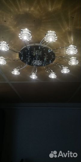 Люстра потолочная светодиодная с пультом