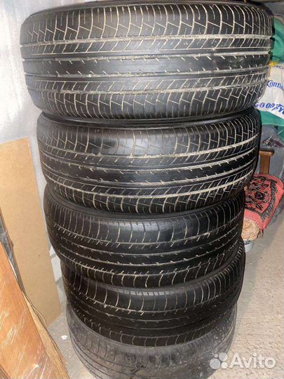 Yokohama BluEarth E70BZ 215/55 R17 94V