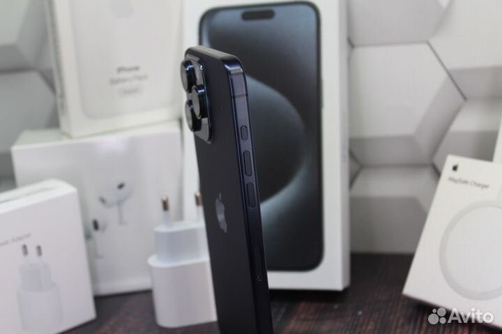 iPhone xr в корпусе 15 pro max 512gb