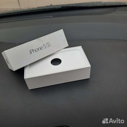 Коробка от iPhone 5s