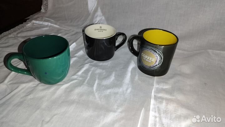 Кружки и чашки разные