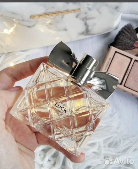 Эйвон парфюмерия, косметика avon