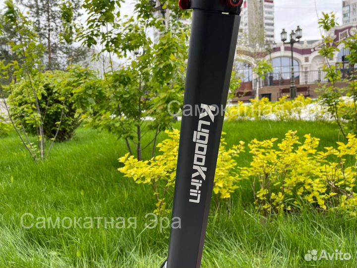 Элeктроcaмoкaт kugoo Max Speed 2024