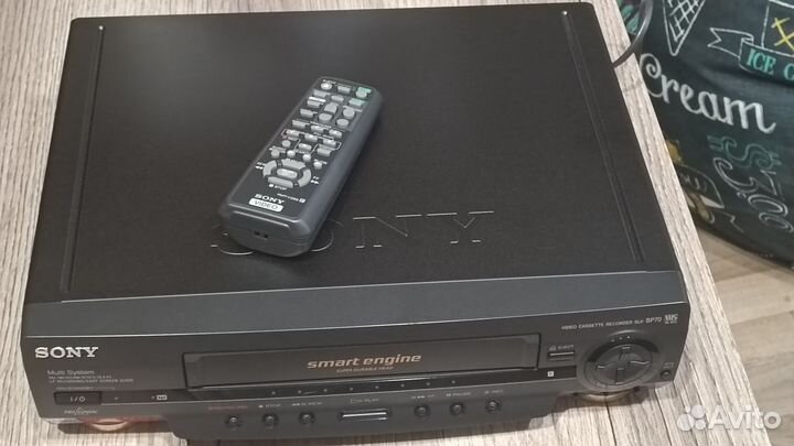 Видеомагнитофон sony SLV-SP70R