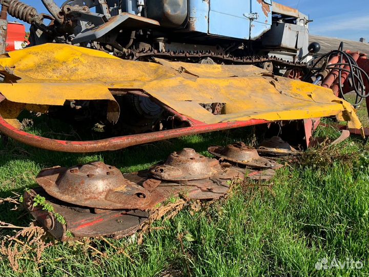 Косилка ротационная навесная крн-2.1бд