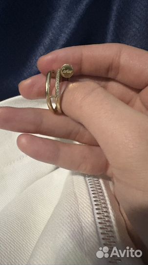 Золотое кольцо cartier